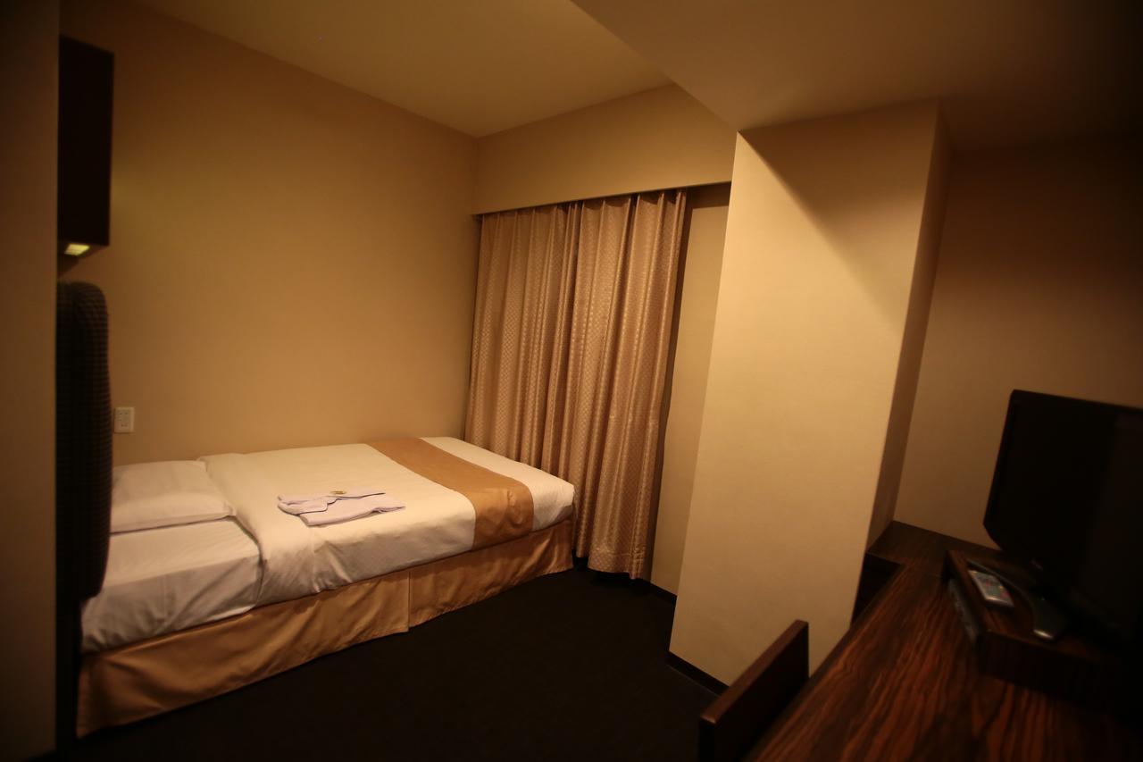 International Hotel Ube Buitenkant foto