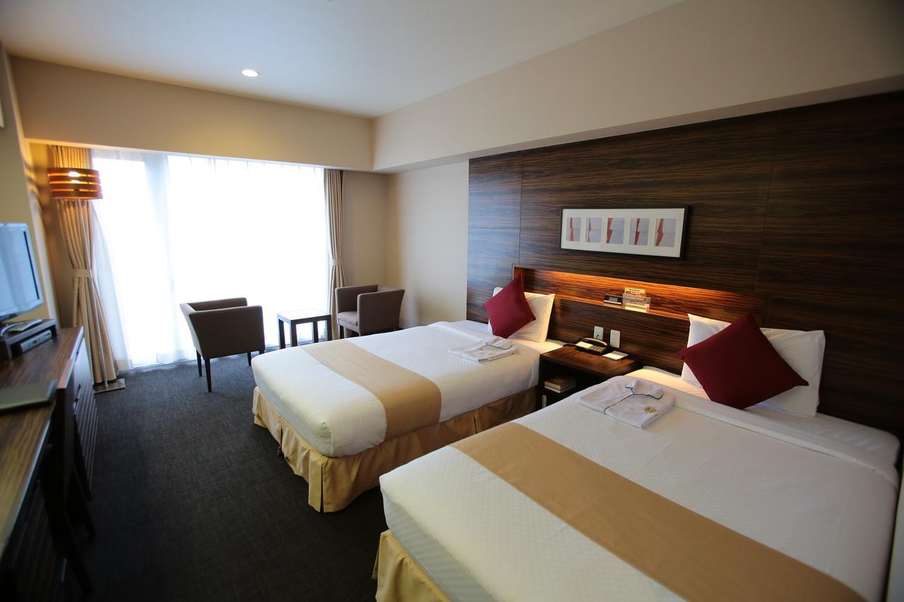 International Hotel Ube Buitenkant foto